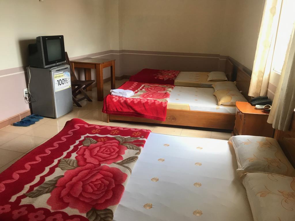 Kim Hoan Ngoc Hotel Pleiku Exterior photo